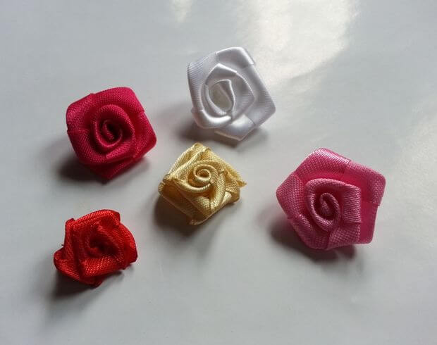 ring_with_rose_1